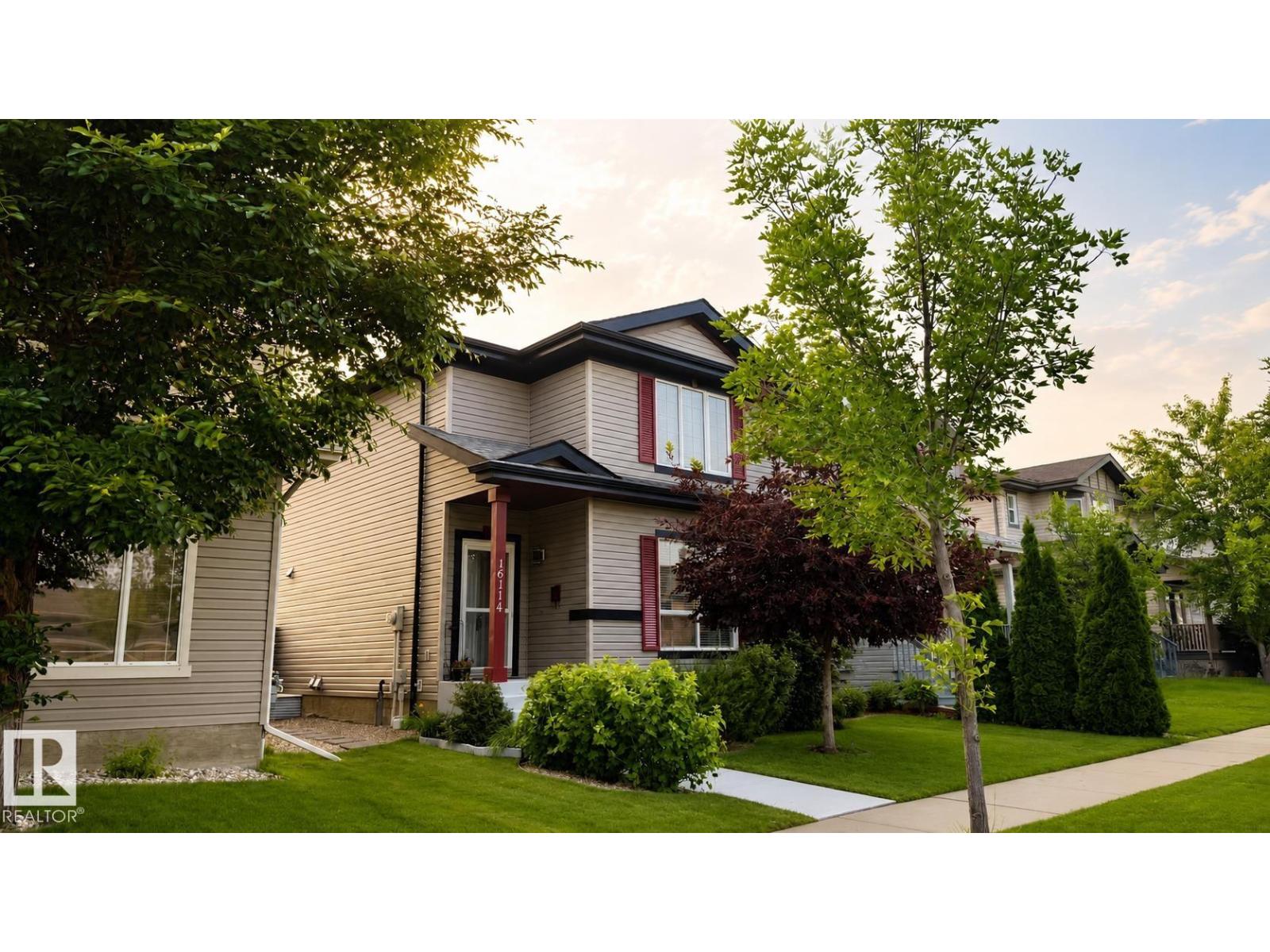 MLS® listing #30066929 for sale located at 16114 43 ST NW