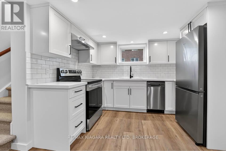 MLS® listing #30066999 for sale located at LOWER - 3548 BOND STREET