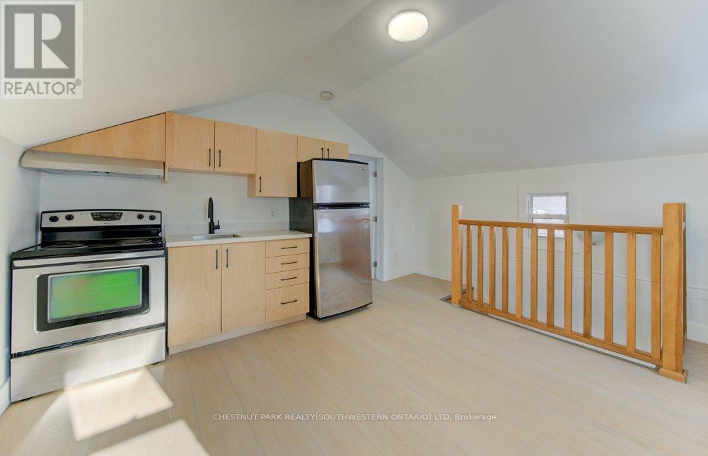 MLS® listing #30067500 for sale located at 190 LANCASTER STREET E