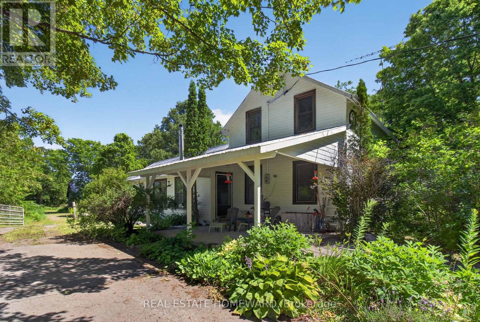 MLS® listing #30069041 for sale located at 1337 BATEMAN ROAD