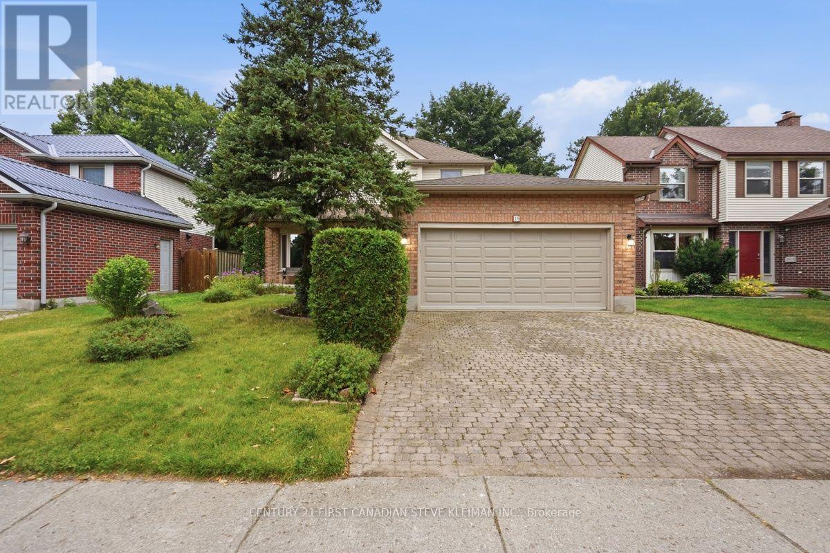 MLS® listing #30069389 for sale located at 39 MARTINET AVENUE