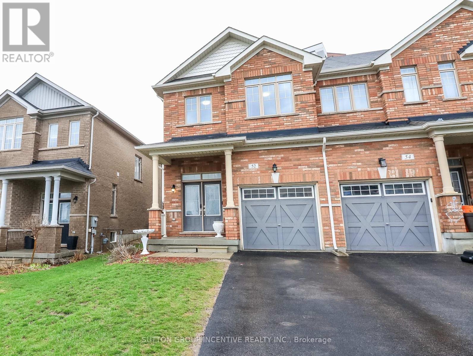 MLS® listing #30069579 for sale located at 52 SNELGROVE CRESCENT
