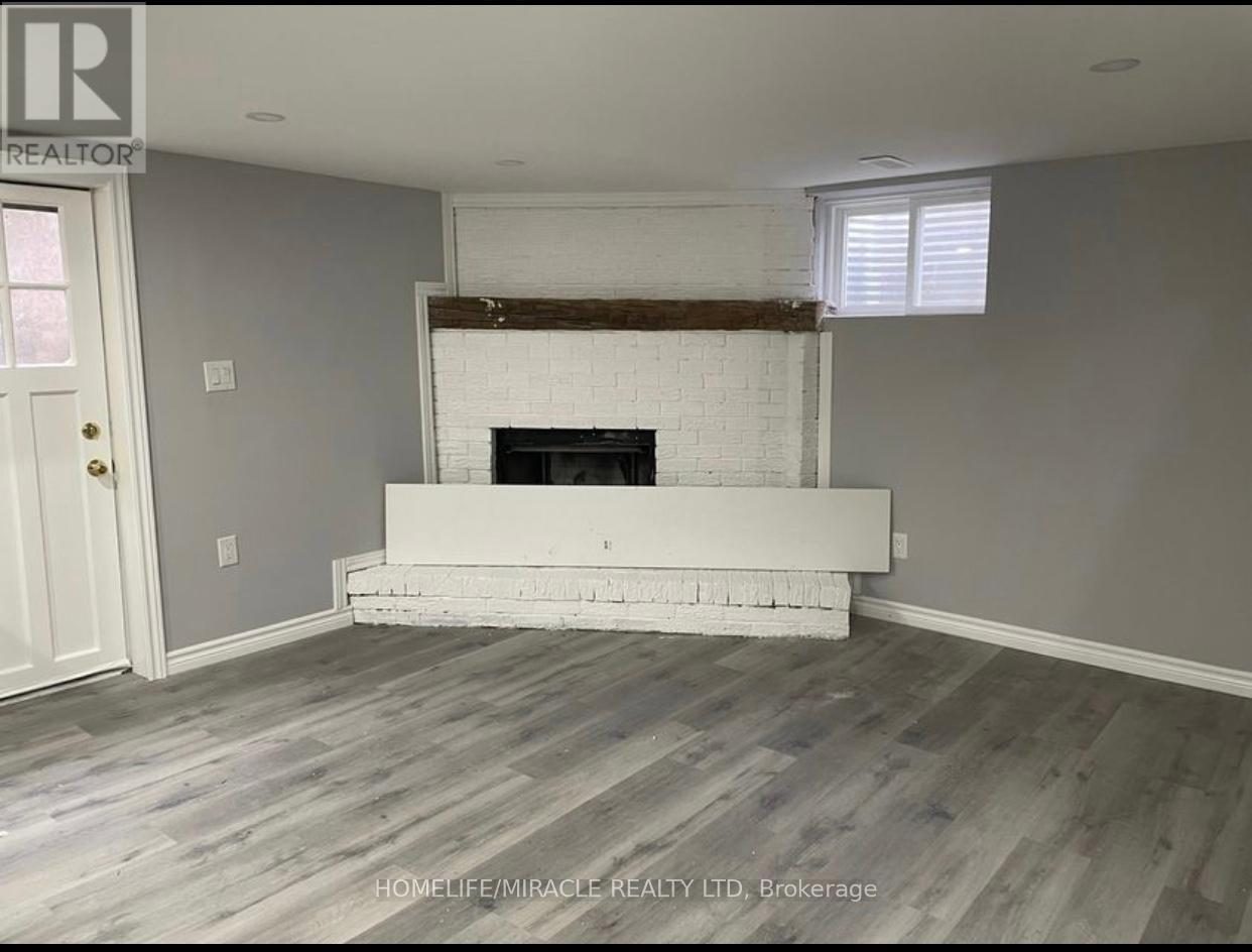 MLS® listing #30069632 for sale located at LOWER - 23 JAY COURT