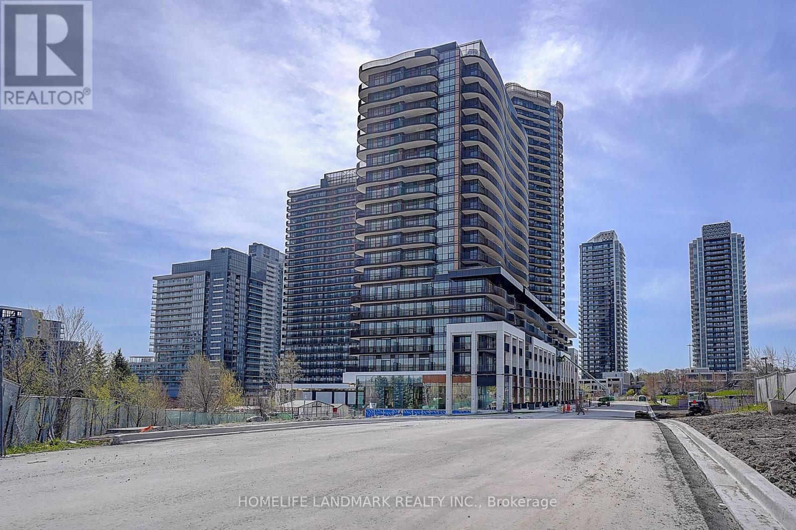 MLS® listing #30069740 for sale located at 2611 - 18 ESTHER SHINER BOULEVARD