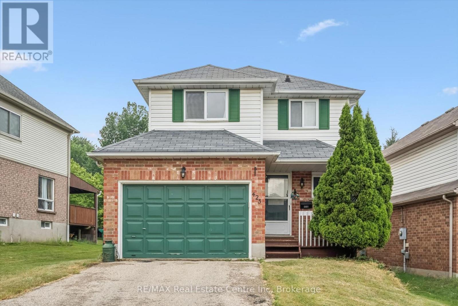 MLS® listing #30069760 for sale located at 425 EXMOOR STREET