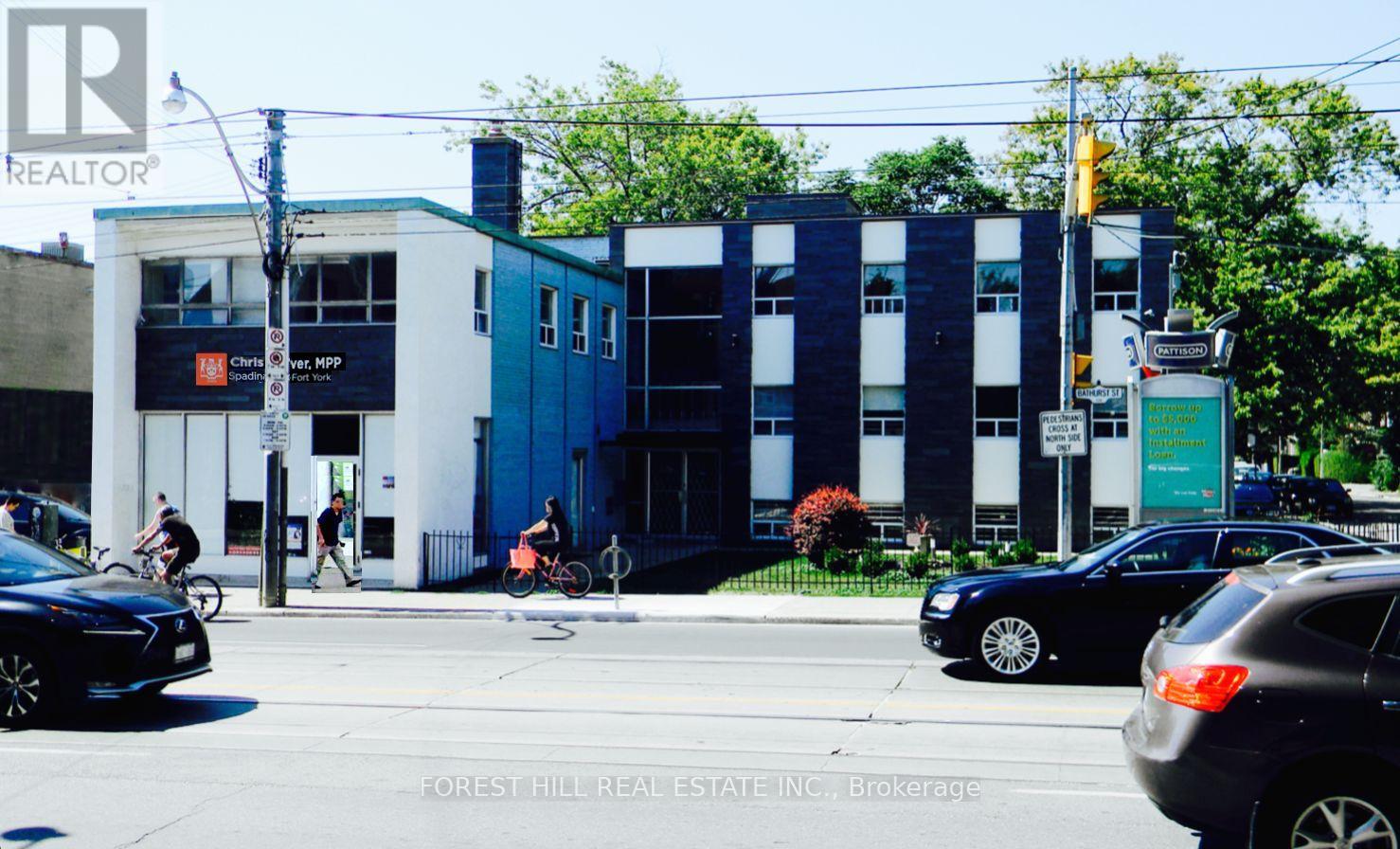 MLS® listing #30070069 for sale located at 250 - 226 BATHURST STREET