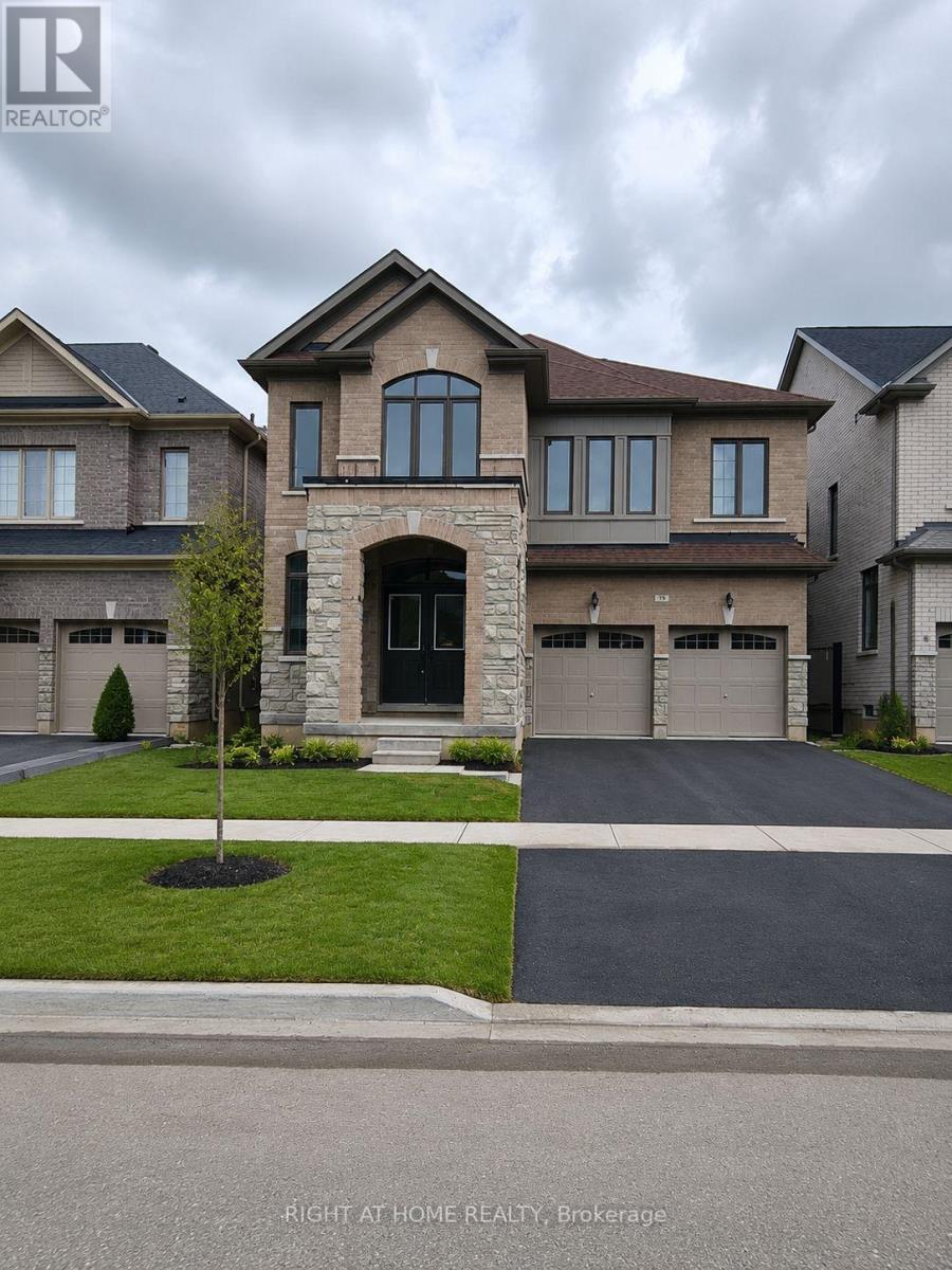 MLS® listing #30070533 for sale located at 79 EASTMAN DRIVE N