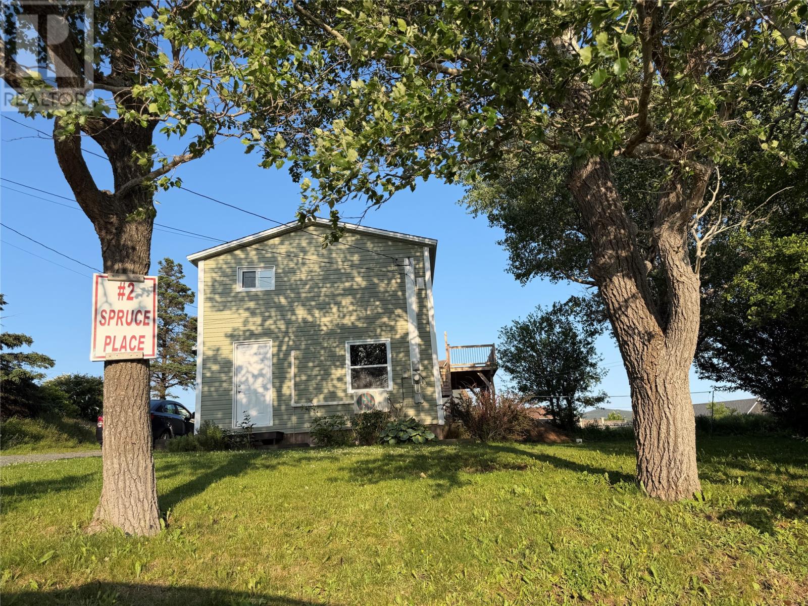 MLS® listing #30071351 for sale located at 2 Spruce Place