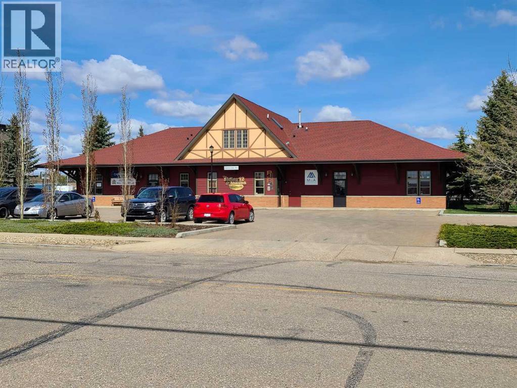 MLS® listing #30071366 for sale located at 104, 4892 46 Street
