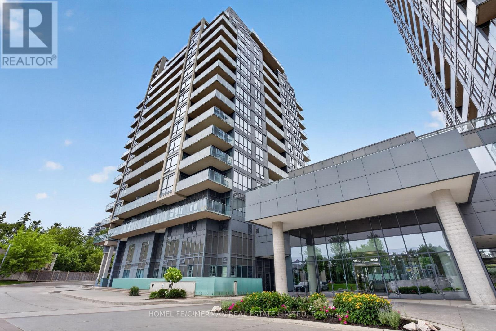 MLS® listing #30073272 for sale located at 1010 - 9090 YONGE STREET
