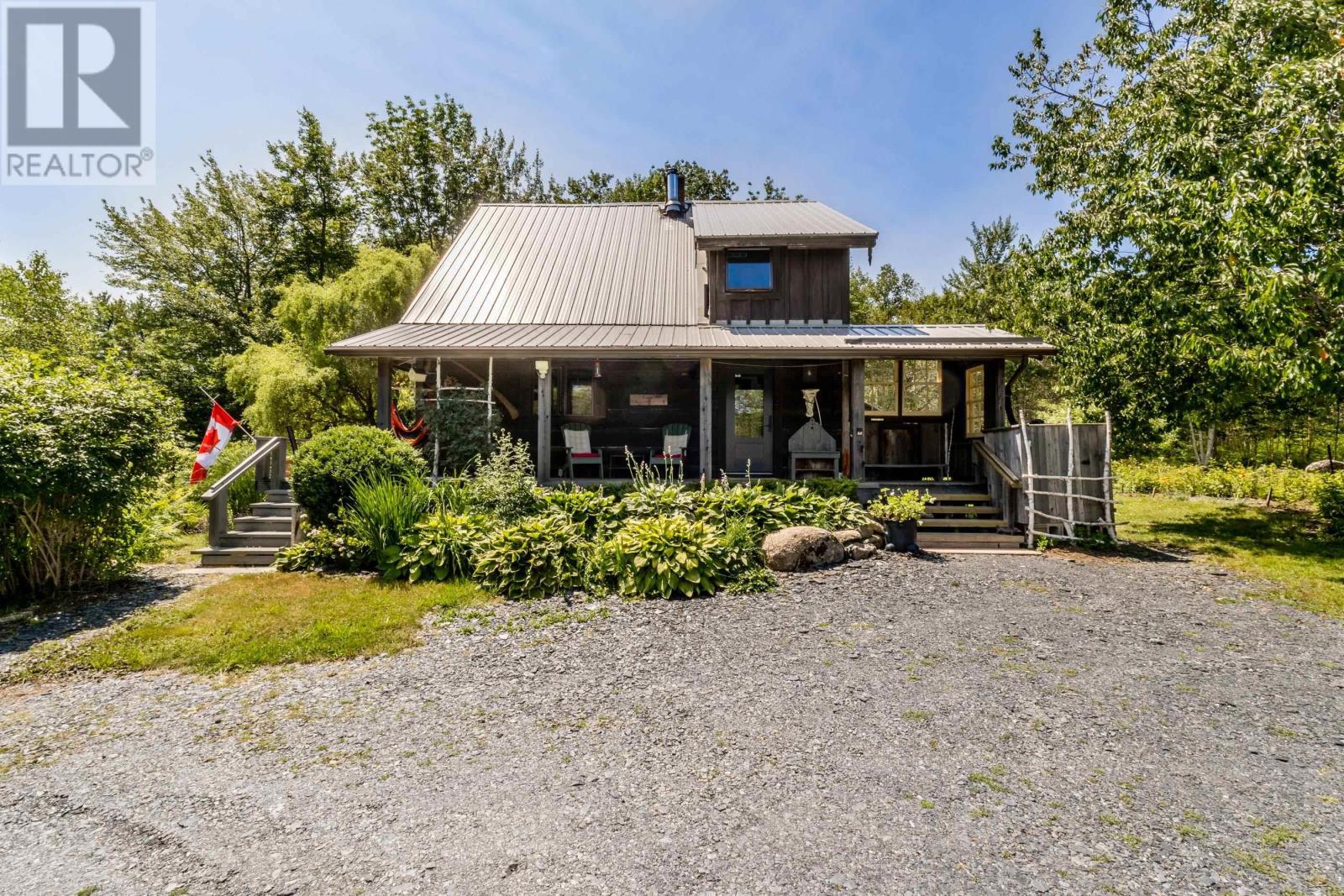 MLS® listing #30074472 for sale located at 2729 Victory Road