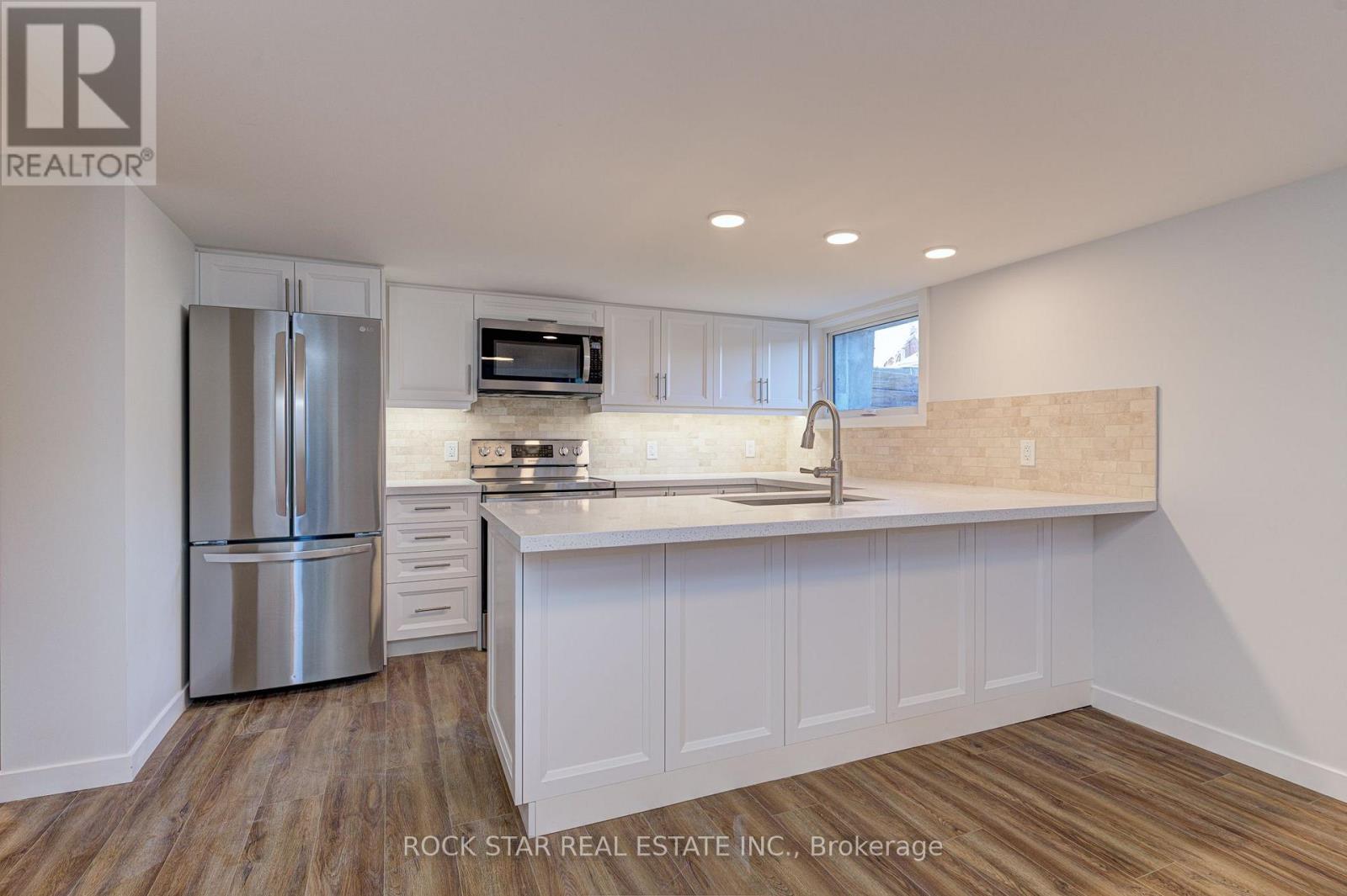 MLS® listing #30074883 for sale located at 402 JANE STREET