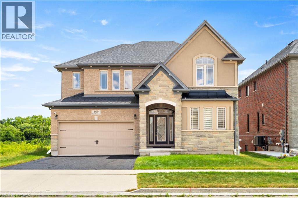 MLS® listing #30074918 for sale located at 369 RIVERTRAIL Avenue
