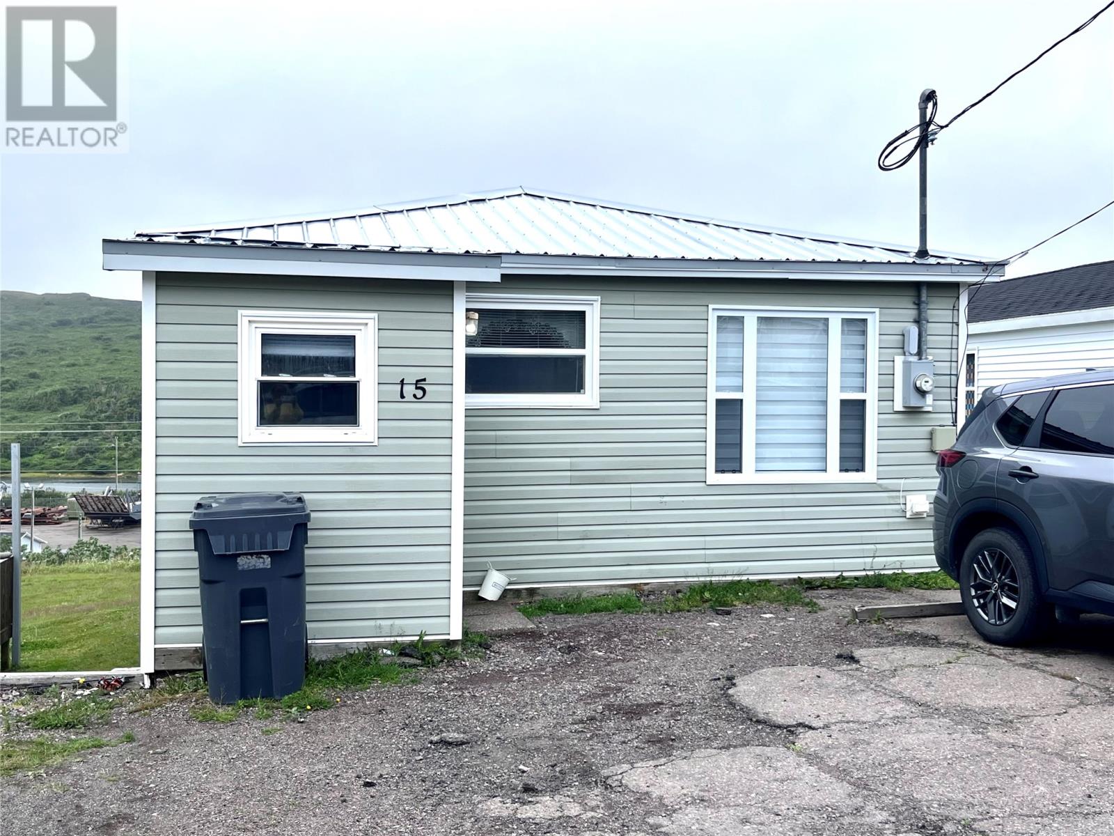 MLS® listing #30076128 for sale located at 15 Bunkers Hill Road