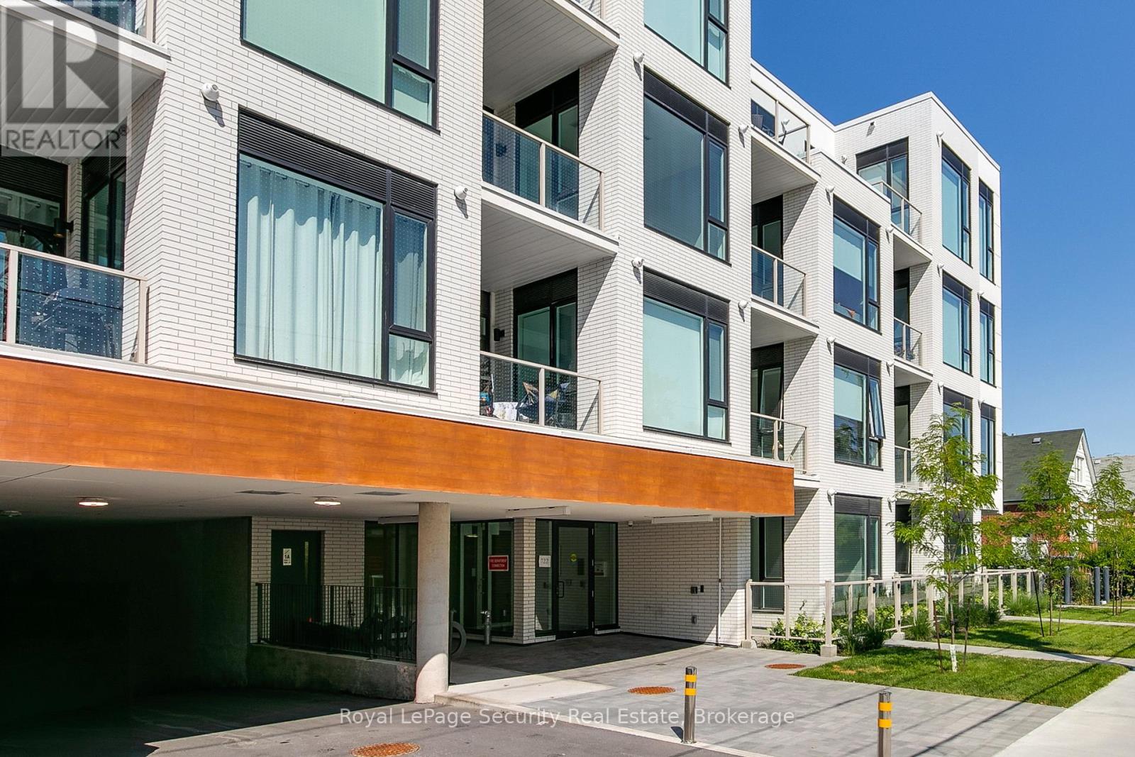 MLS® listing #30077183 for sale located at 104 - 722 MARLEE AVENUE