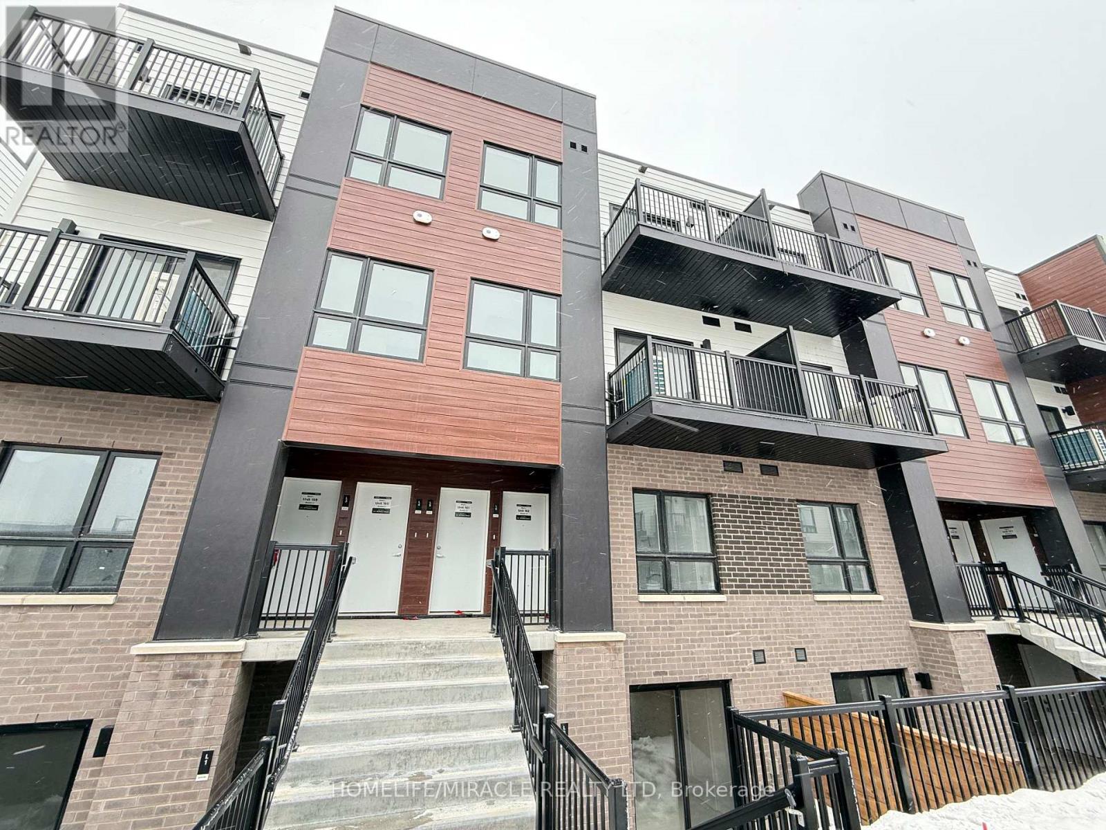 MLS® listing #30077582 for sale located at L8 - 40 PALACE STREET