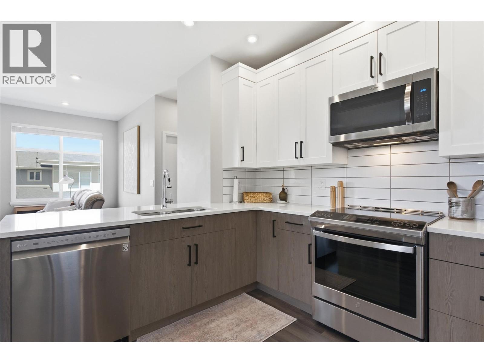 MLS® listing #30078377 for sale located at 1993 Qu'Appelle Boulevard Unit# 112