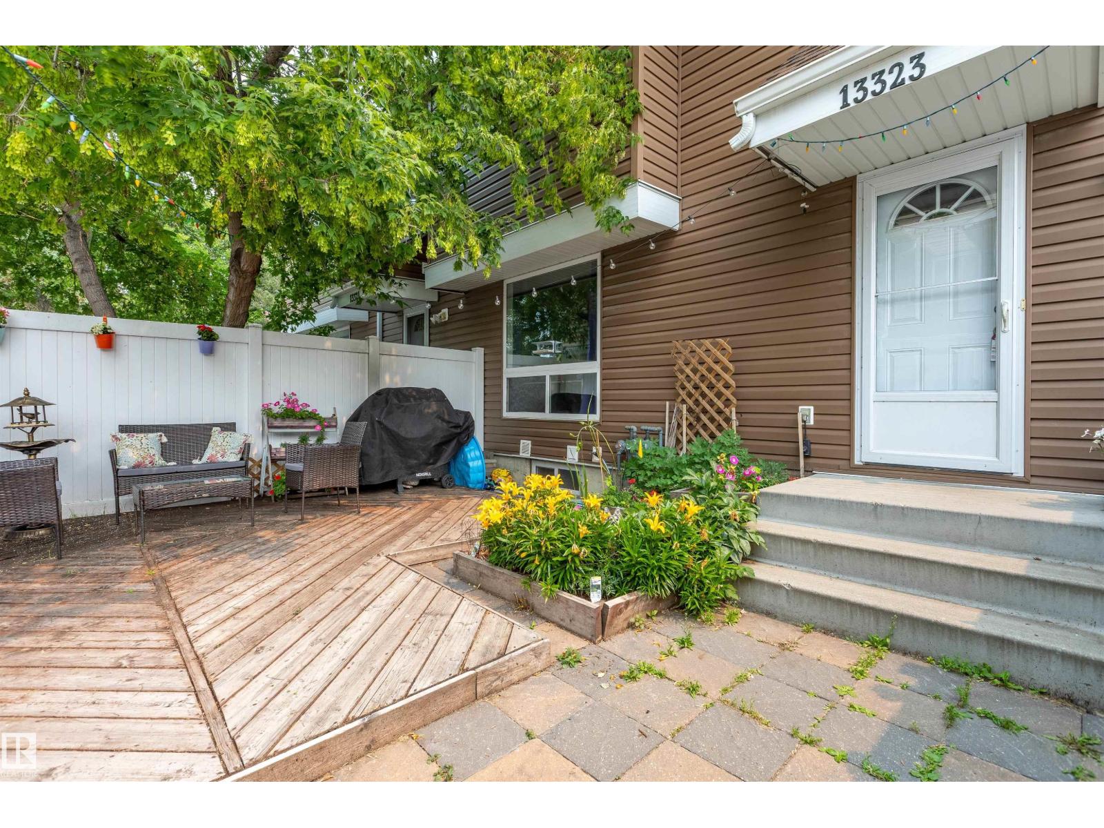 MLS® listing #30079198 for sale located at 13323 47 ST NW