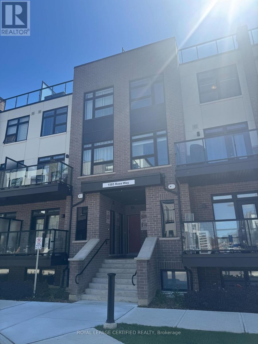 MLS® listing #30079232 for sale located at 1585 ROSE WAY