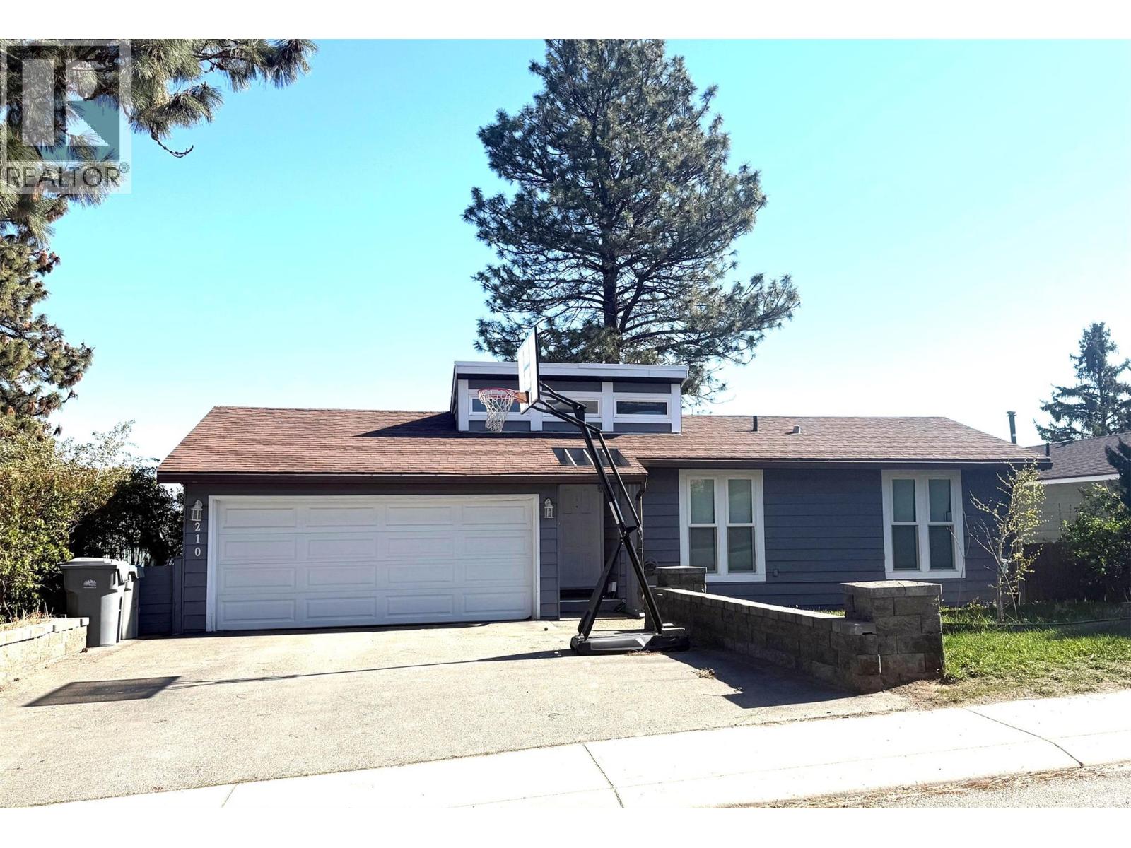 MLS® listing #30079529 for sale located at 210 ROBSON Drive
