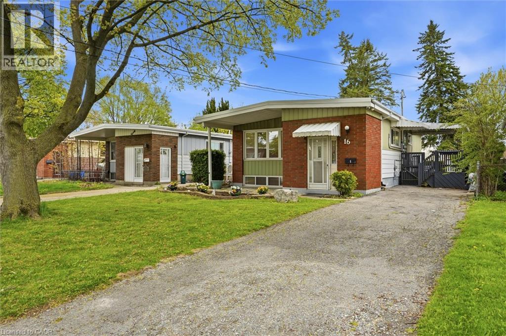 MLS® listing #30079612 for sale located at 16 RONALDSHAY Avenue