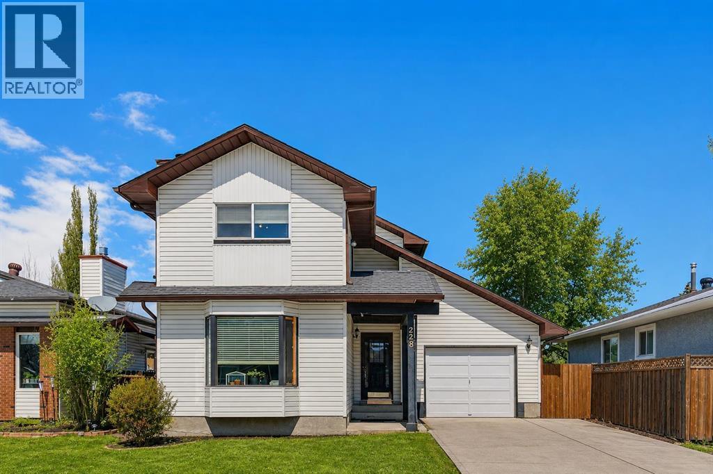 MLS® listing #30079624 for sale located at 228 Marquis Place SE
