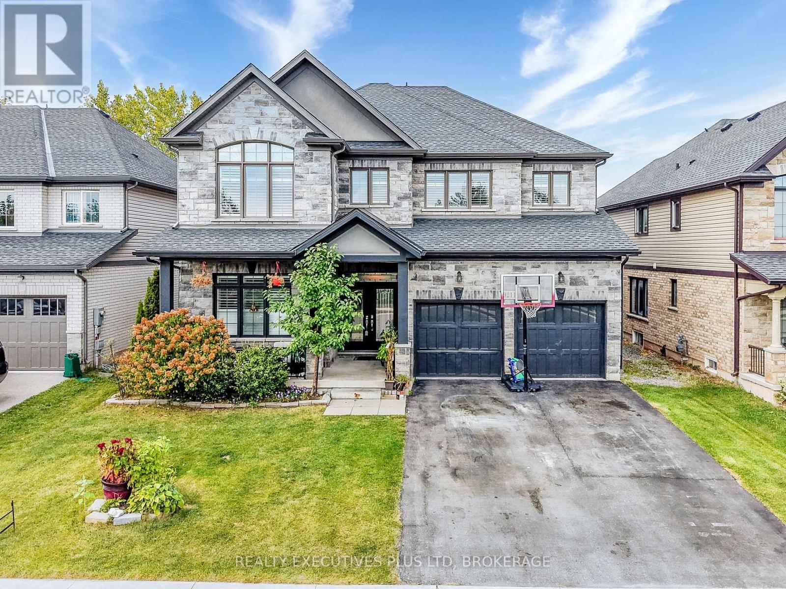 MLS® listing #30080031 for sale located at 9211 TALLGRASS AVENUE