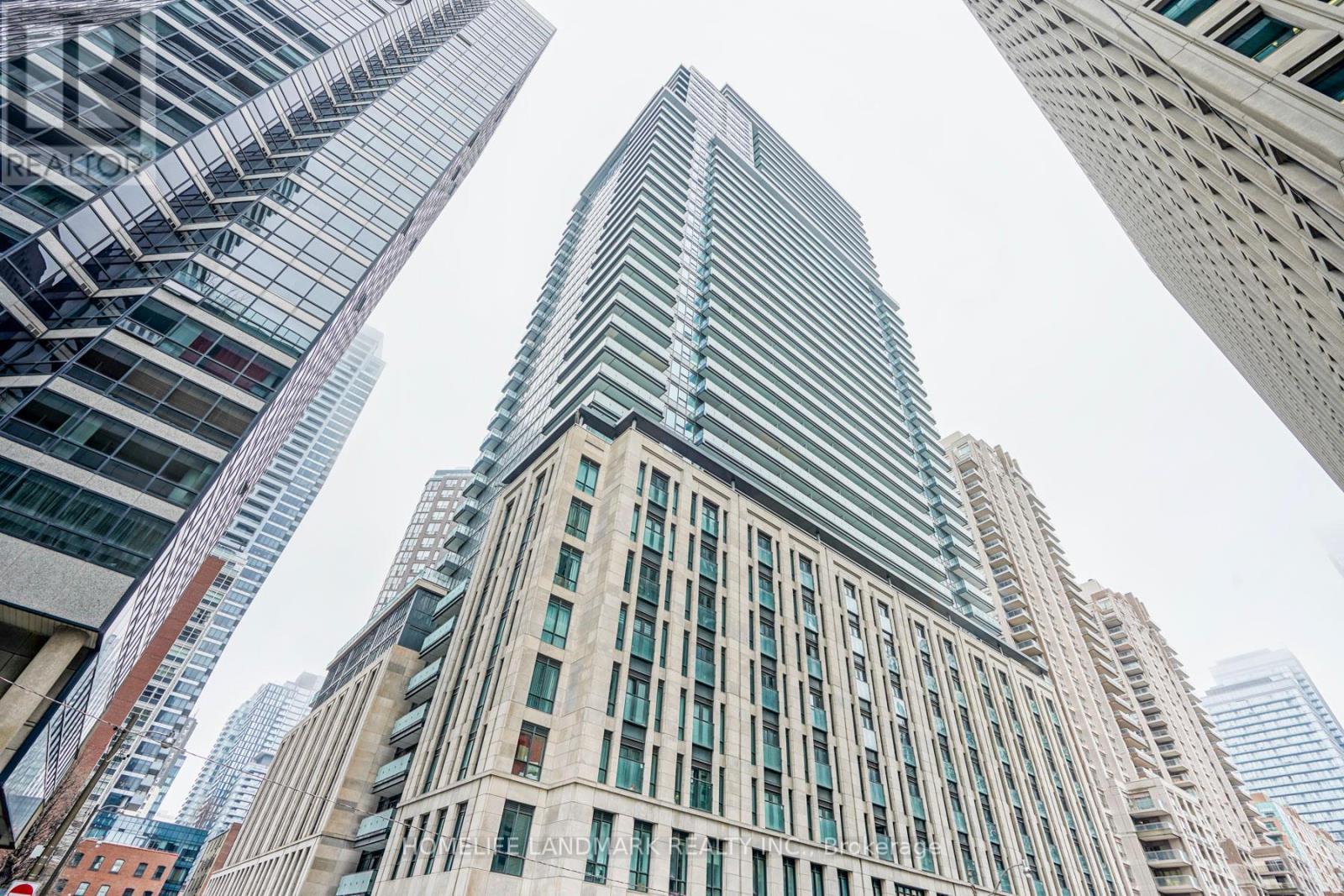 MLS® listing #30080234 for sale located at 3806 - 955 BAY STREET