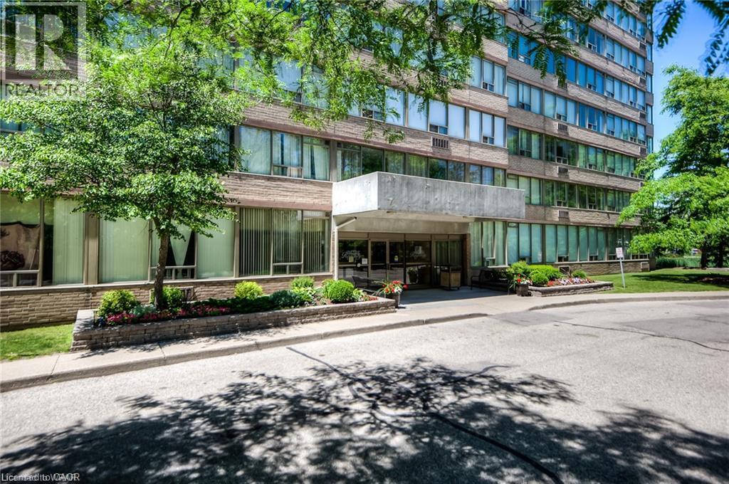 MLS® listing #30080323 for sale located at 3227 E KING Street E Unit# 503