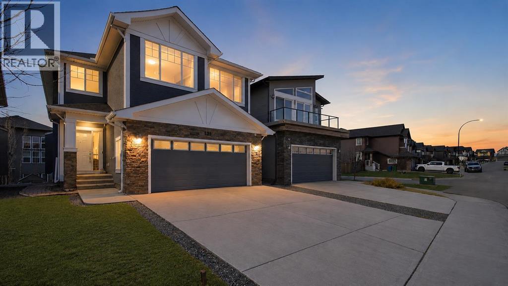 MLS® listing #30080326 for sale located at 101 Evansborough Green NW