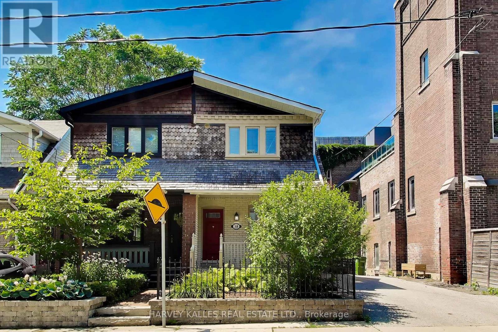 MLS® listing #30080350 for sale located at 318 SUMACH STREET
