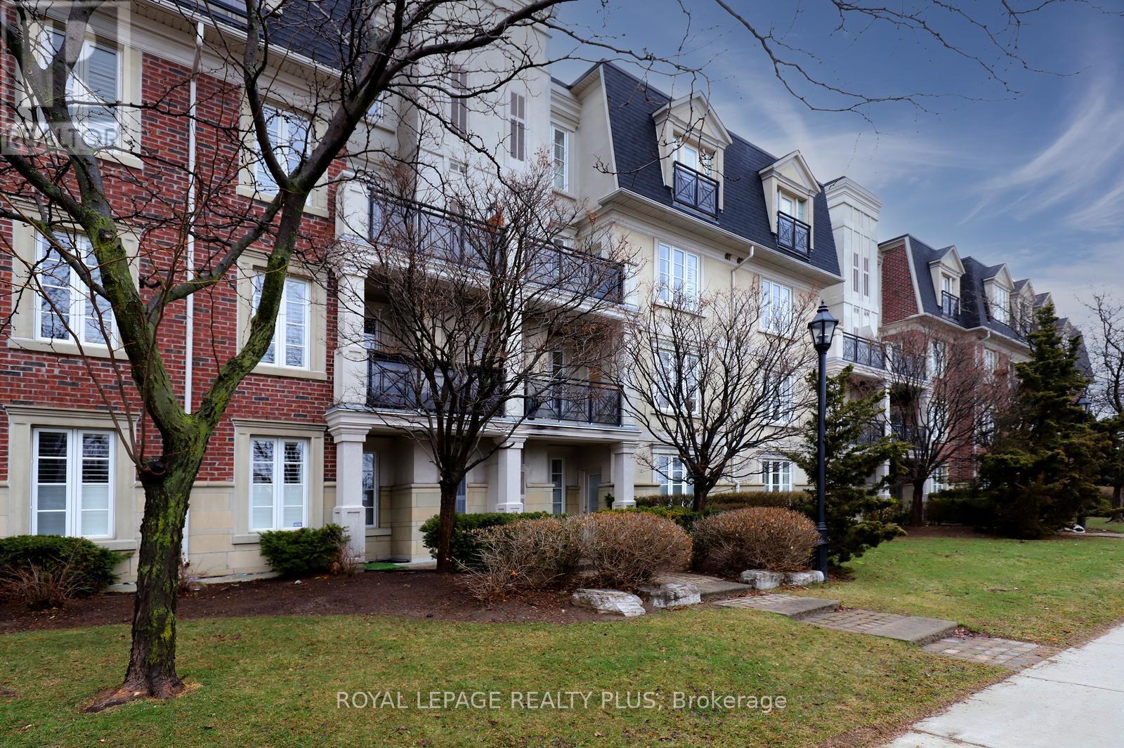 MLS® listing #30080382 for sale located at 215 - 3351 CAWTHRA ROAD