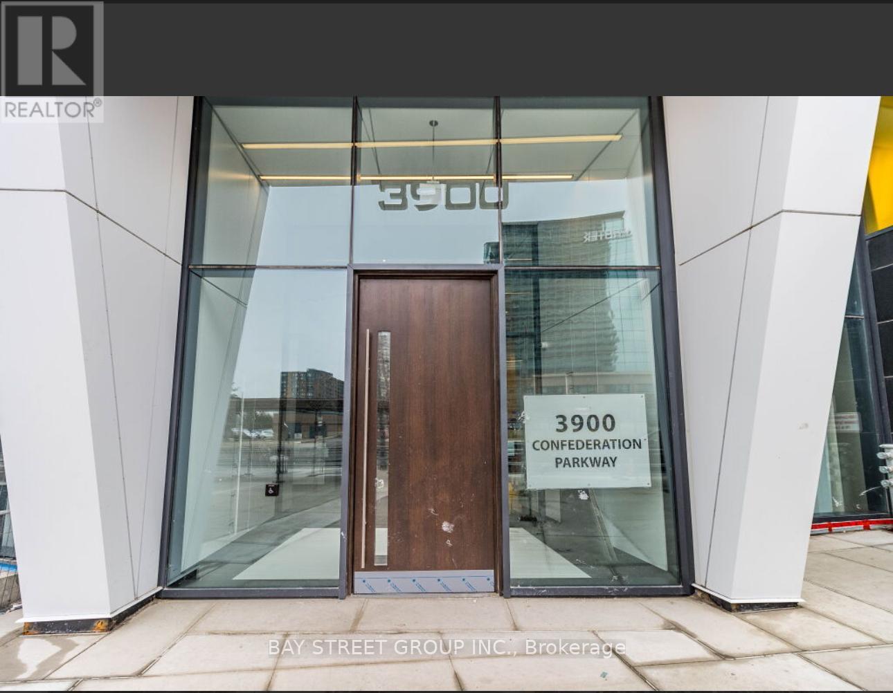 MLS® listing #30080440 for sale located at 5206 - 3900 CONFEDERATION PARKWAY