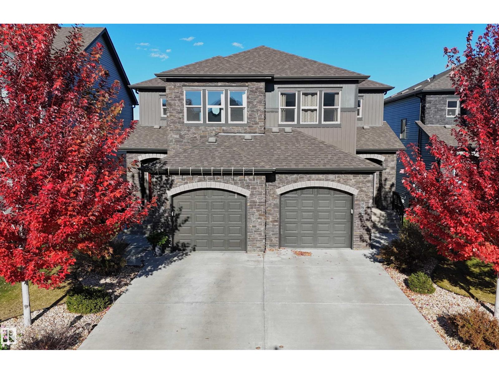 MLS® listing #30080448 for sale located at 98 GREENBURY CL