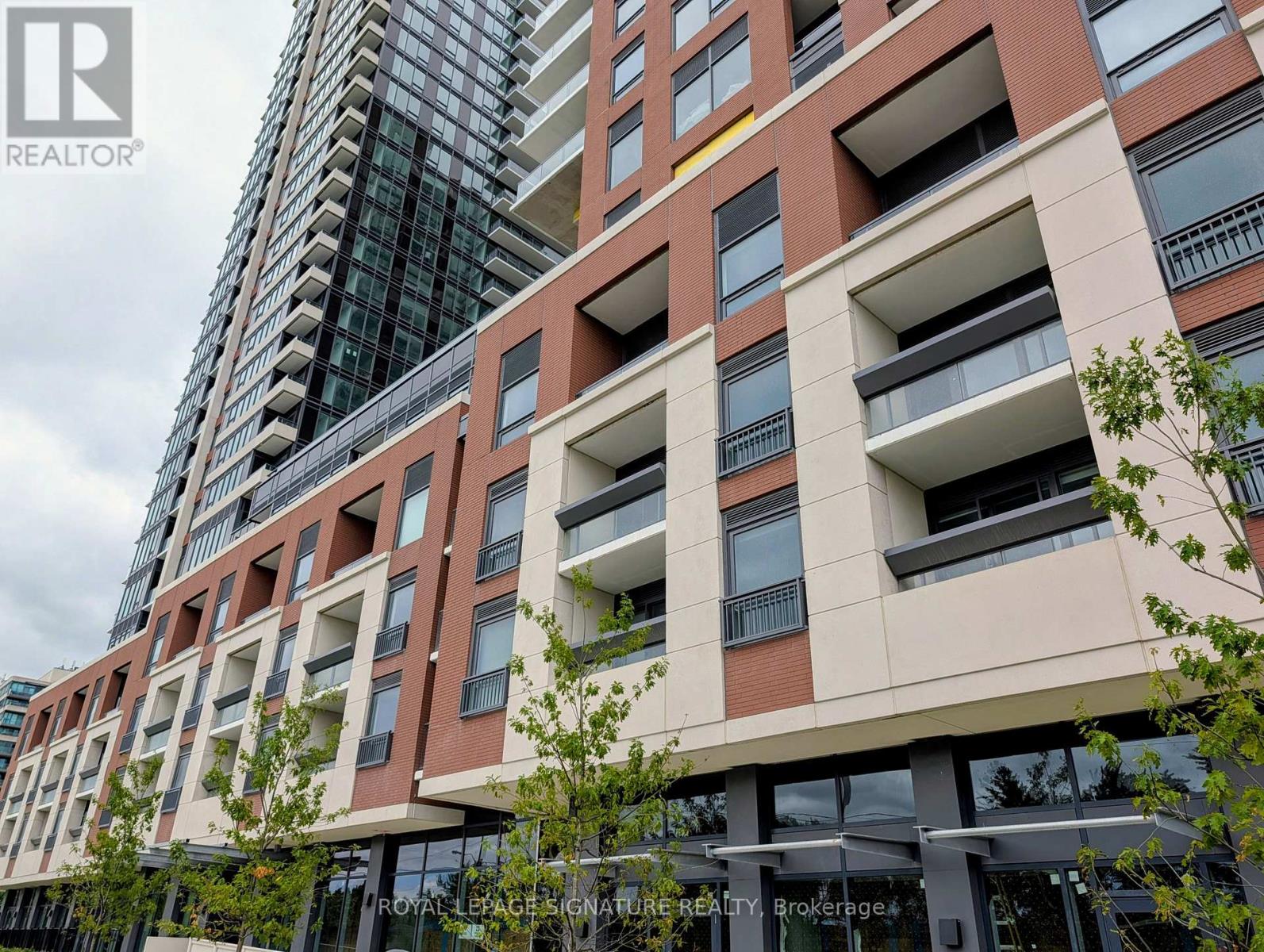 MLS® listing #30081328 for sale located at 509 - 4010 EGLINTON AVENUE W