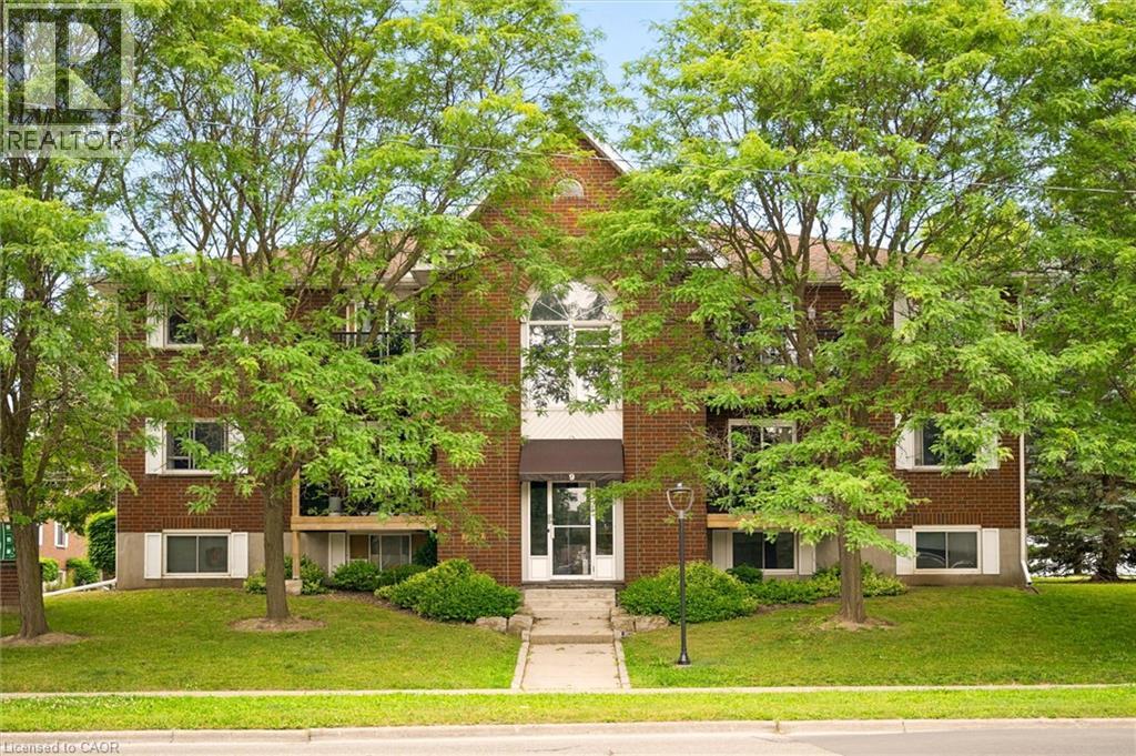 MLS® listing #30087239 for sale located at 565 GREENFIELD Avenue Unit# 912