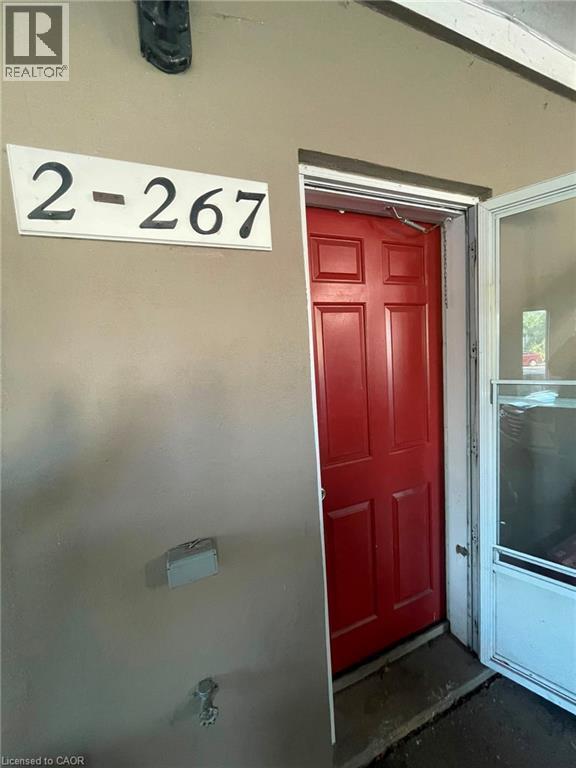 MLS® listing #30087379 for sale located at 267 MACKIE Place Unit# 2