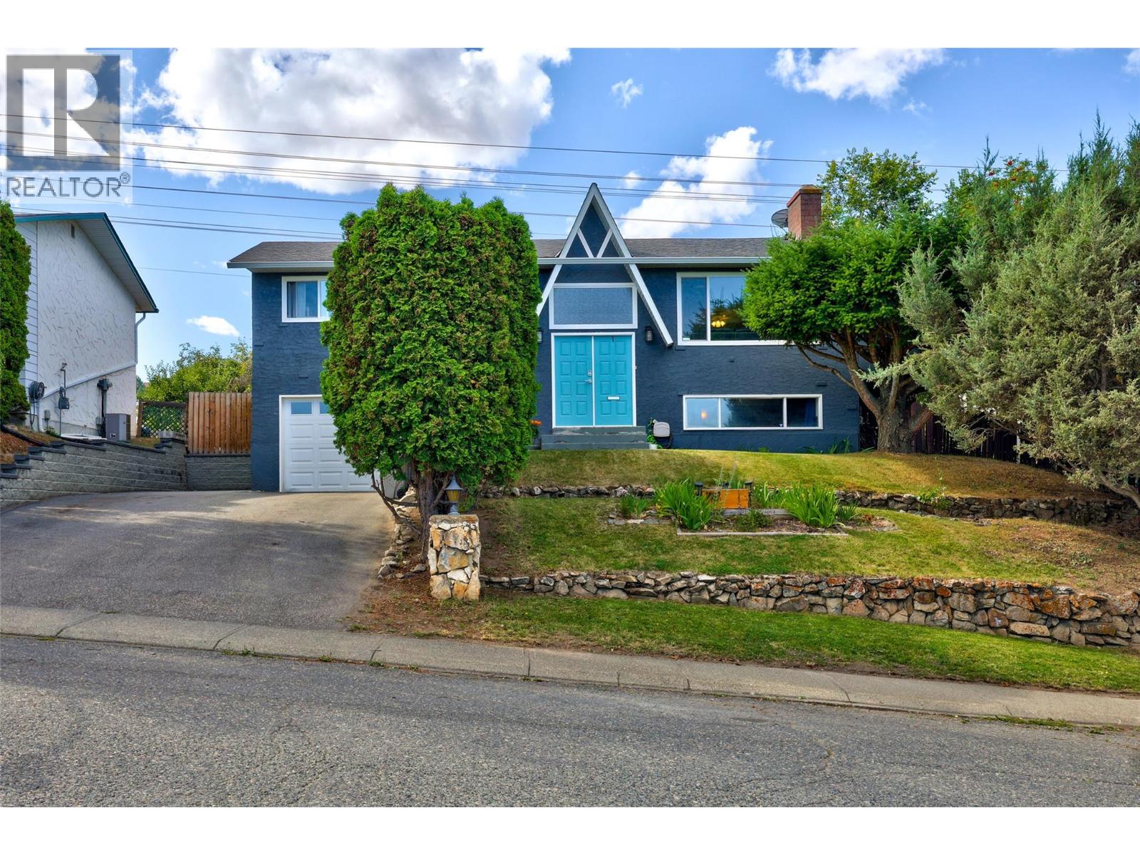 MLS® listing #30087950 for sale located at 781 SPRINGRIDGE Place