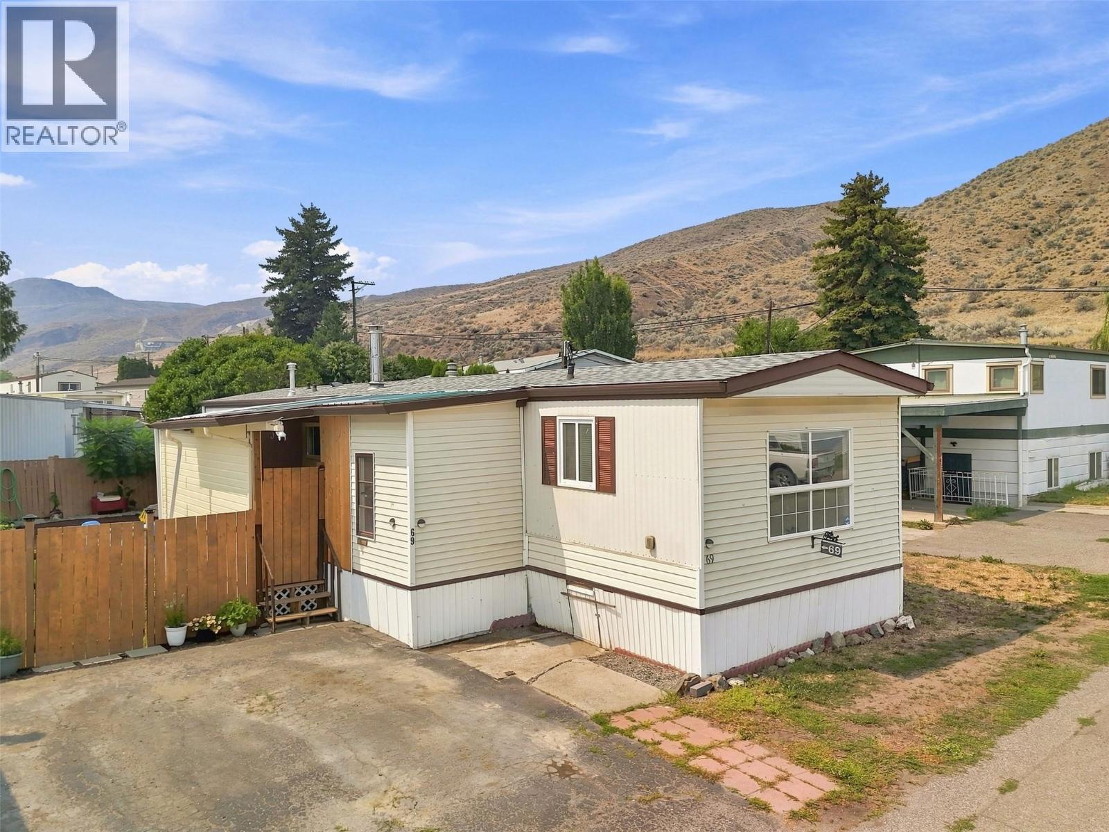 MLS® listing #30088674 for sale located at 1655 Ord Road Unit# 69