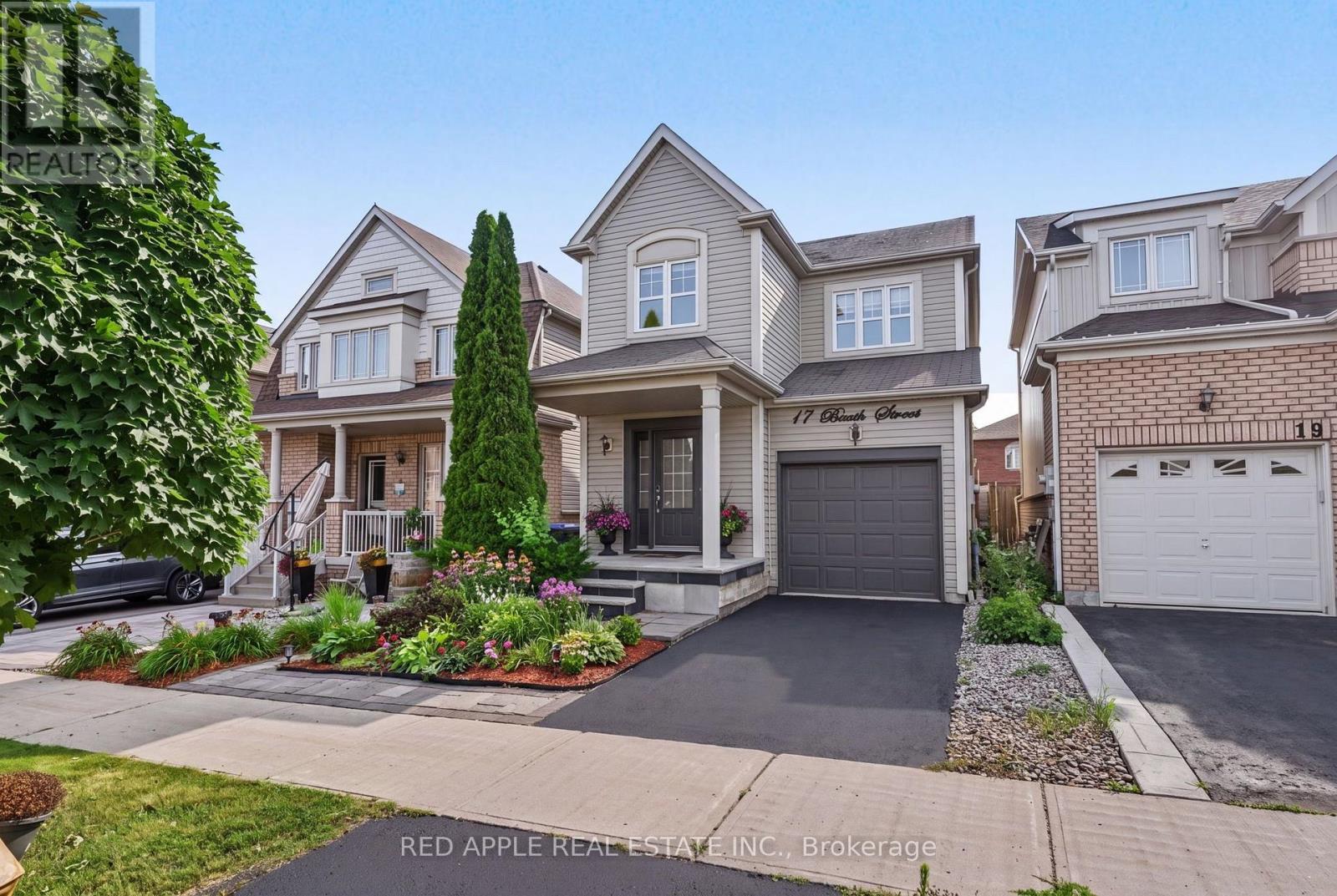 MLS® listing #30090409 for sale located at 17 BOOTH STREET
