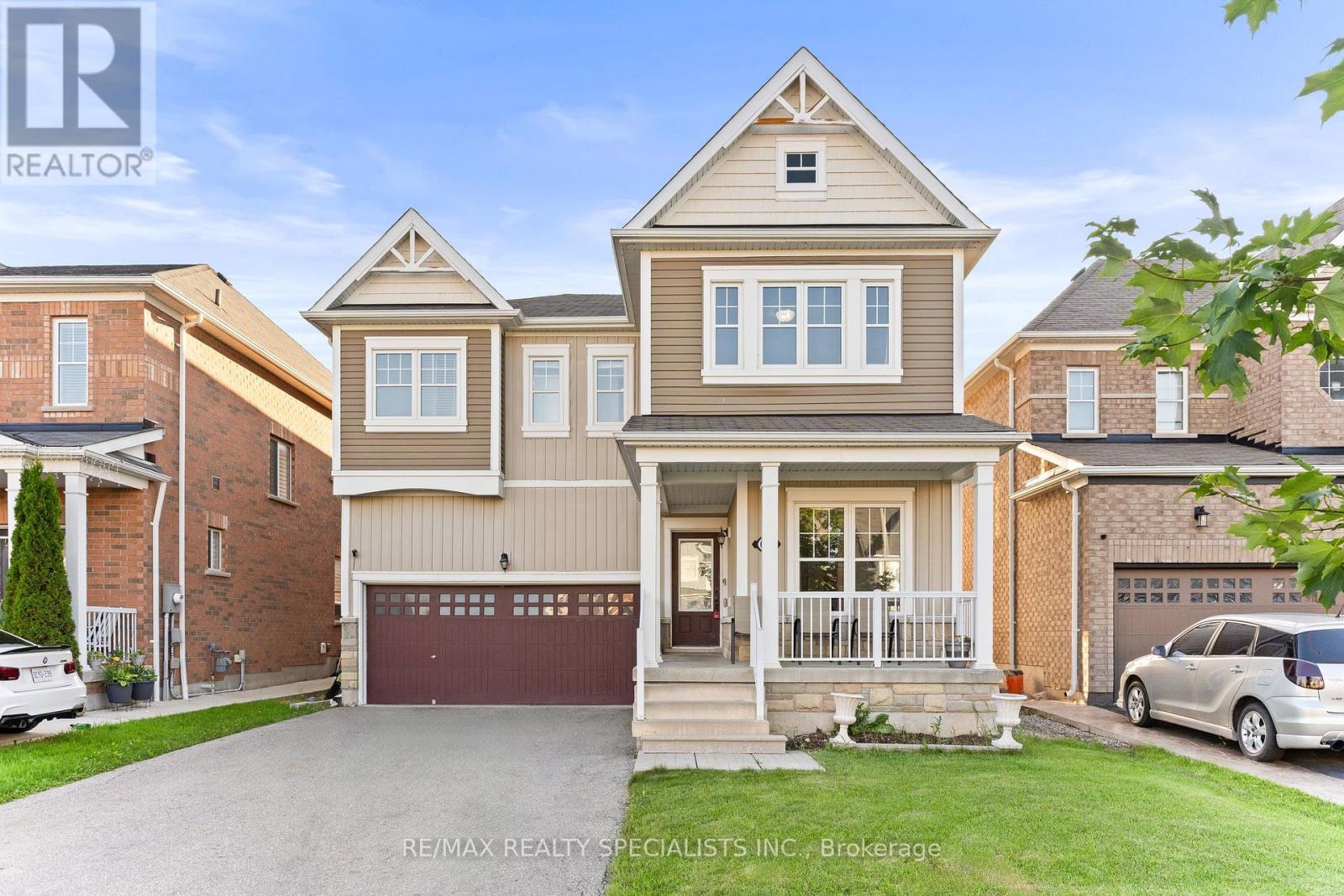 MLS® listing #30090461 for sale located at 666 HAMMOND STREET