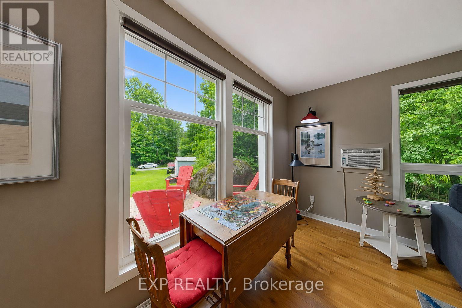 MLS® listing #30090466 for sale located at 360 CEDAR AVENUE