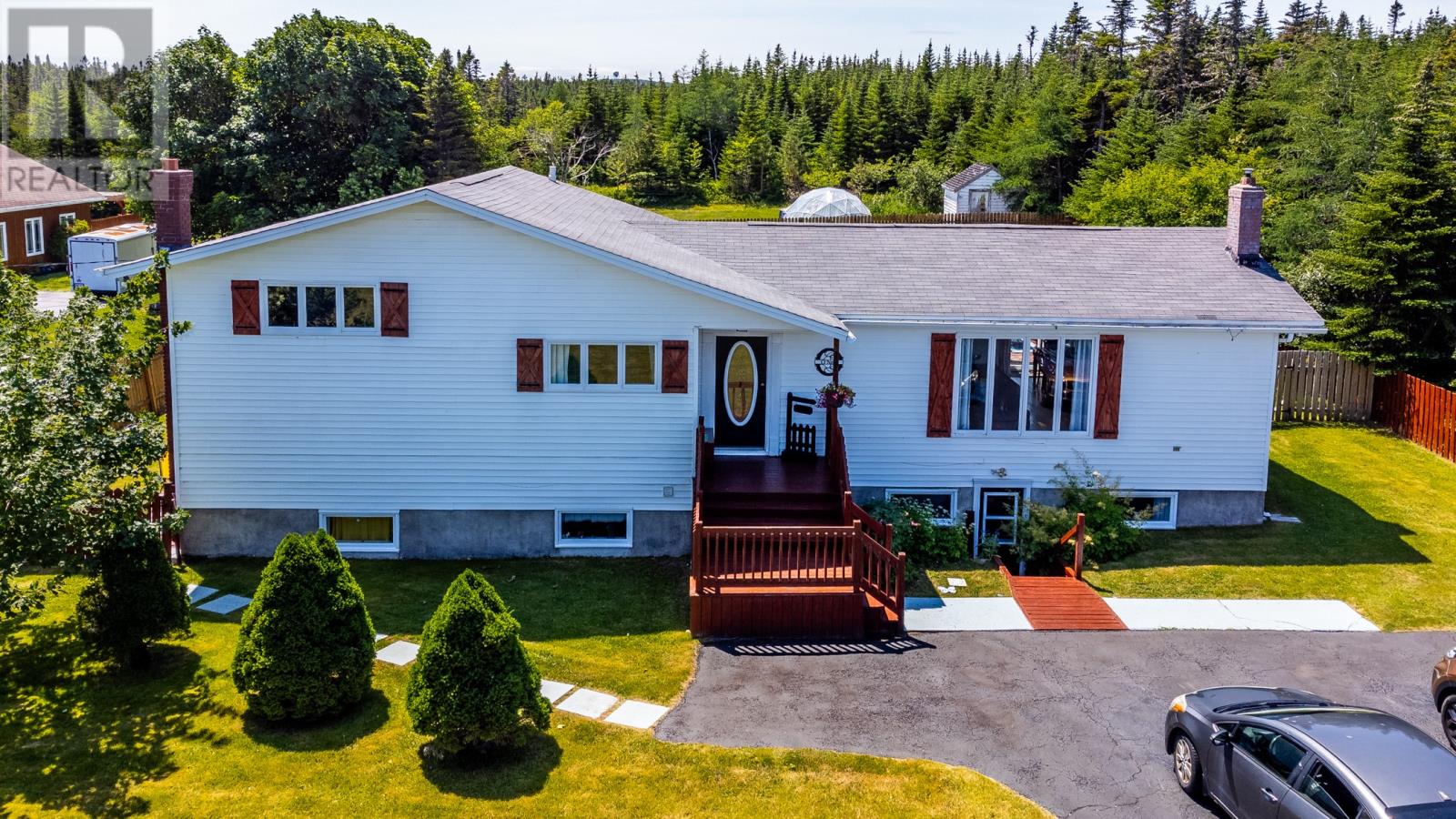 MLS® listing #30090497 for sale located at 475 Bauline Line