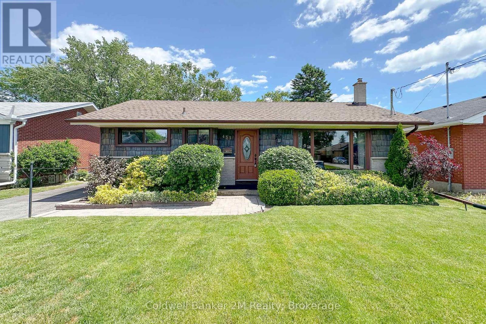 MLS® listing #30090529 for sale located at 453 ROSMERE STREET