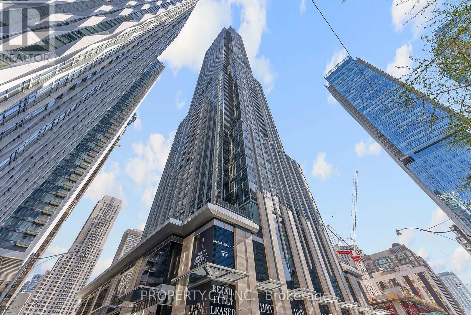 MLS® listing #30090541 for sale located at 1007 - 11 YORKVILLE AVENUE