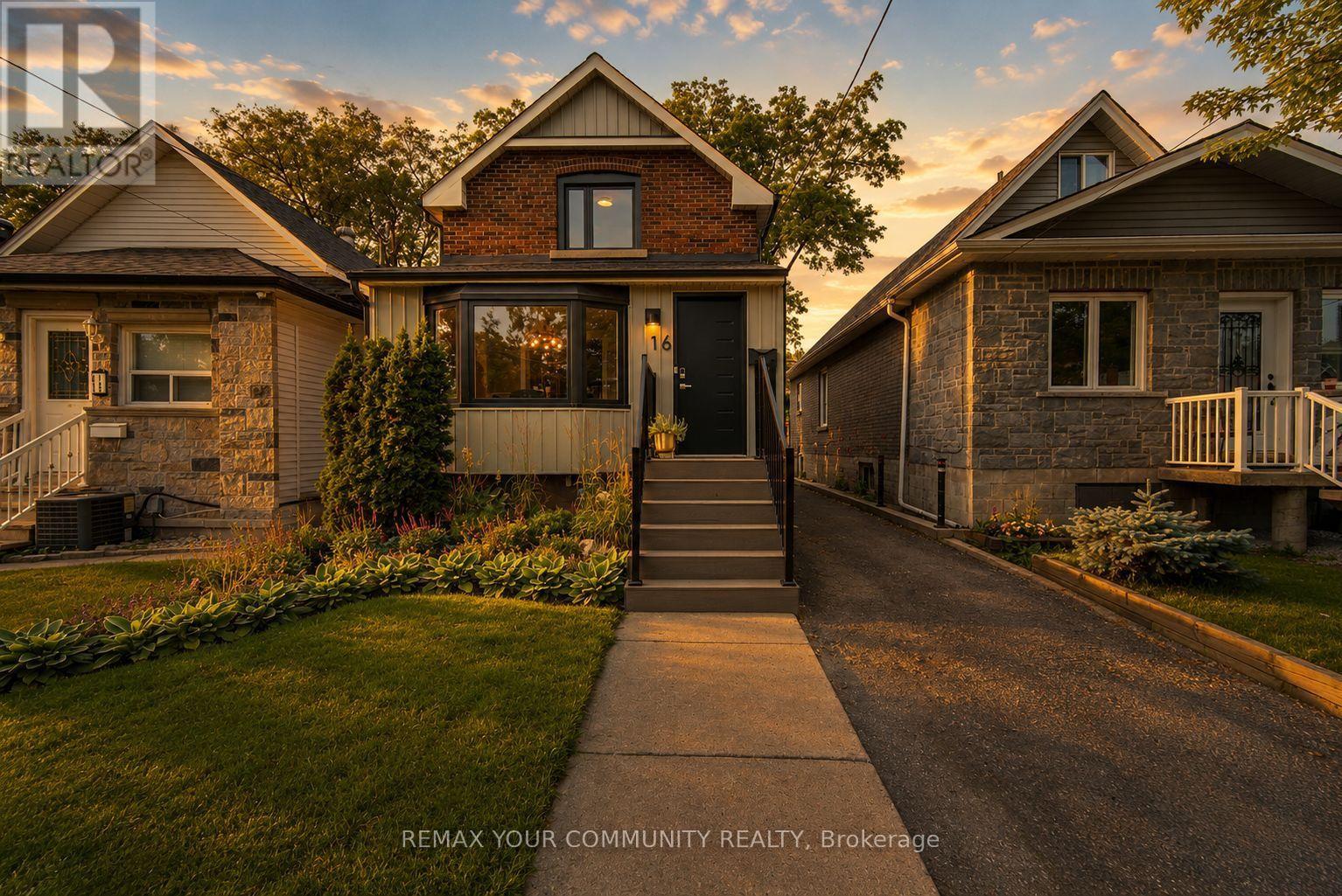 MLS® listing #30091779 for sale located at 16 CORDELLA AVENUE
