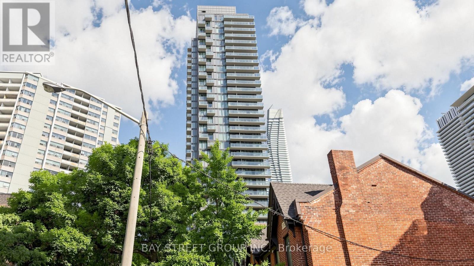 MLS® listing #30094514 for sale located at 311 - 75 ST NICHOLAS STREET