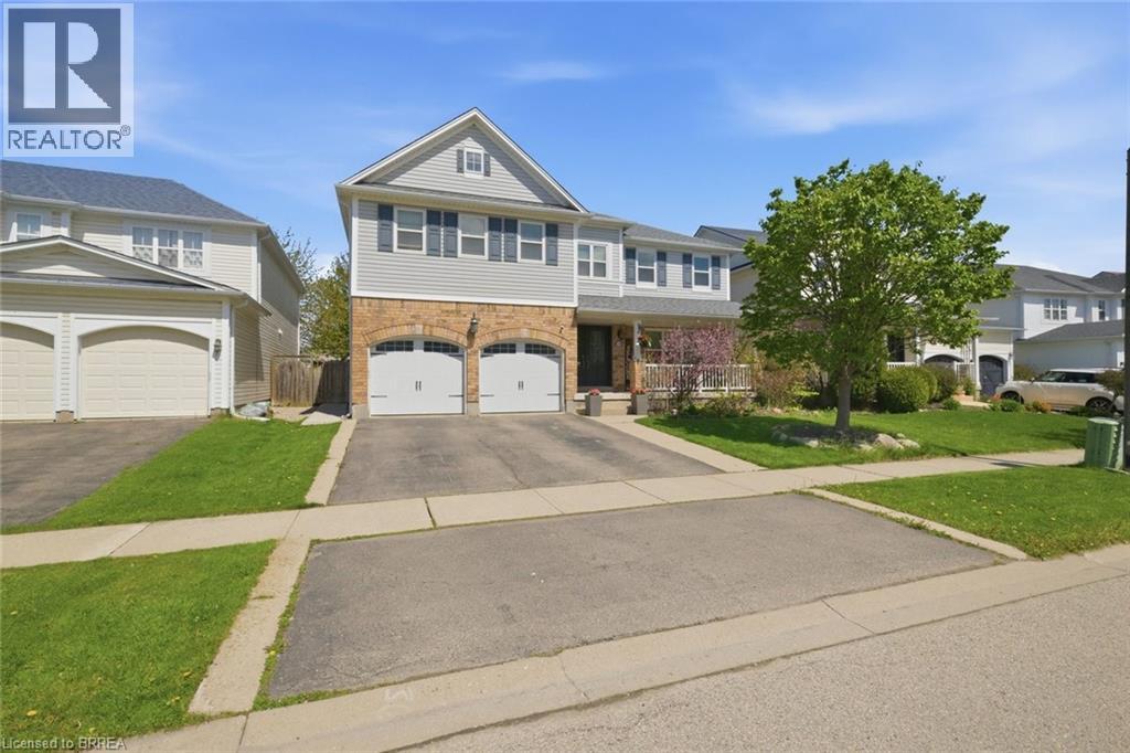 MLS® listing #30094634 for sale located at 20 WEBB Avenue Unit# Upper