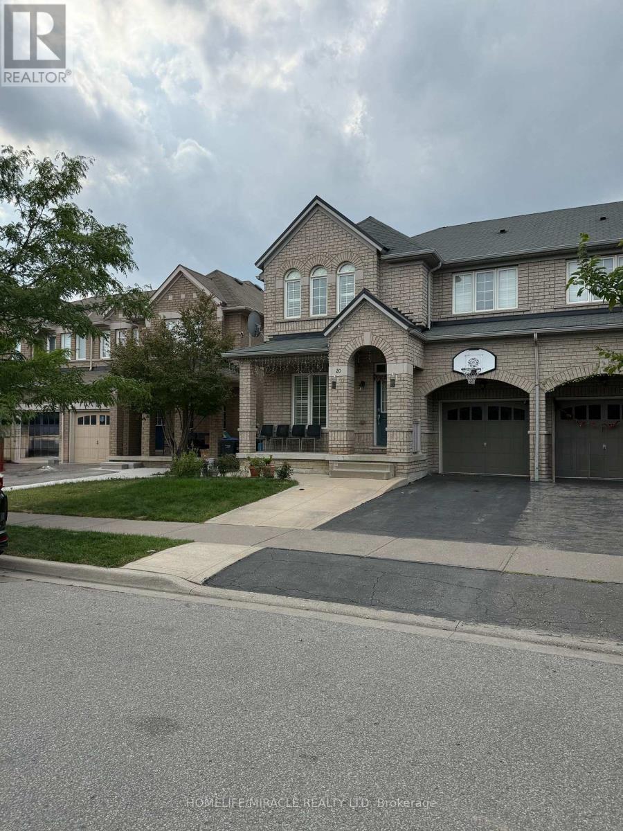 MLS® listing #30094716 for sale located at 20 COUNTRY RIDGE COURT