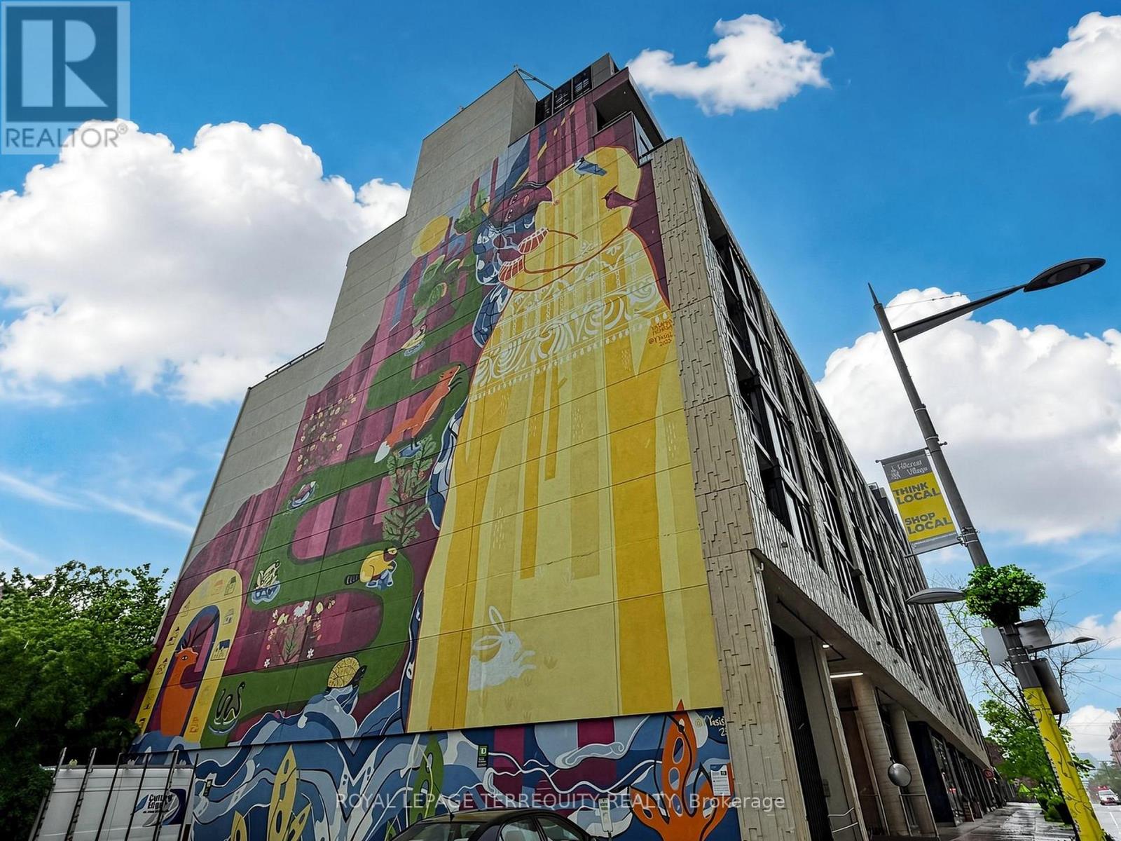 MLS® listing #30095050 for sale located at 612 - 840 ST CLAIR AVENUE W